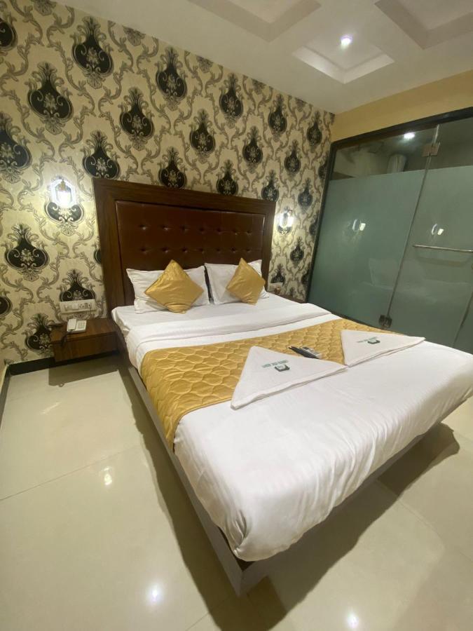 Garden Creek Residency - Near To Mumbai International Airport Hotel Luaran gambar