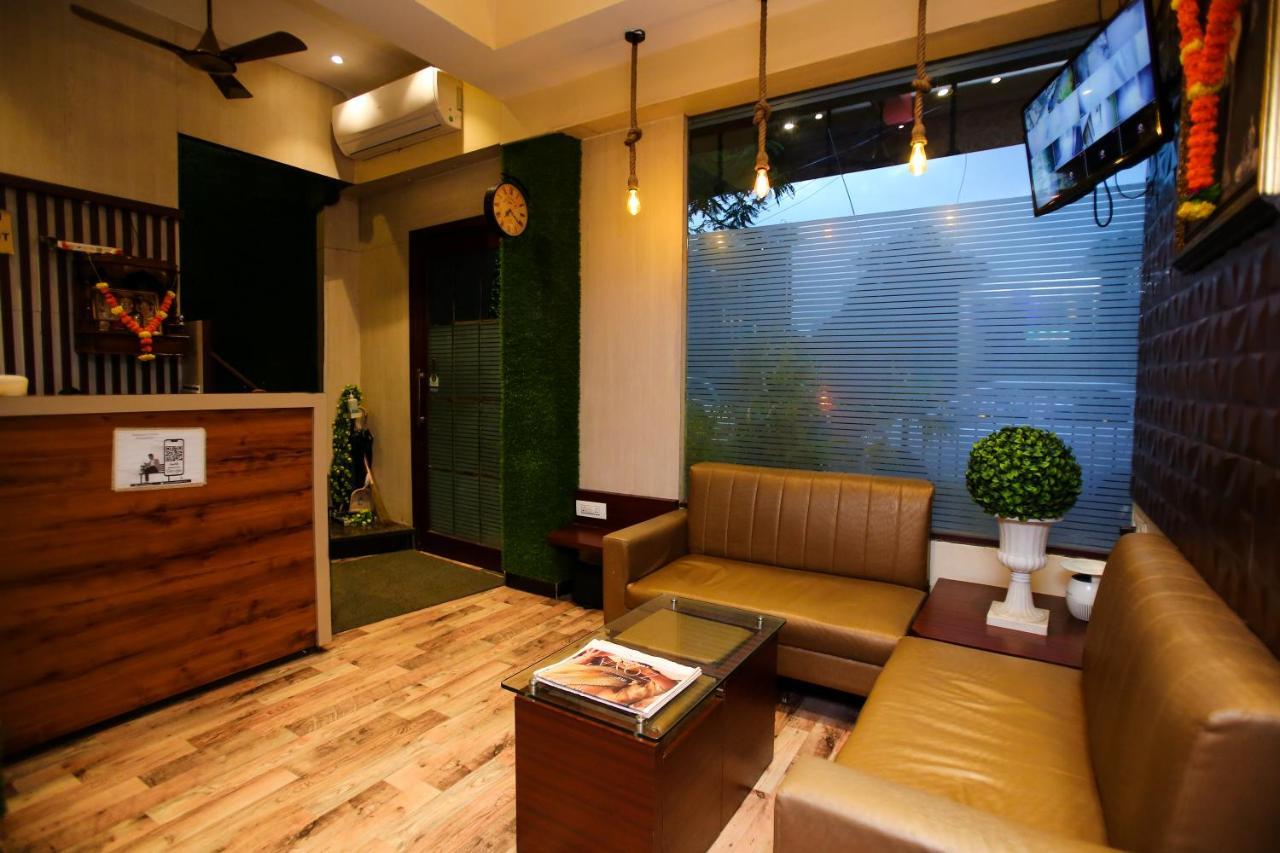 Garden Creek Residency - Near To Mumbai International Airport Hotel Luaran gambar